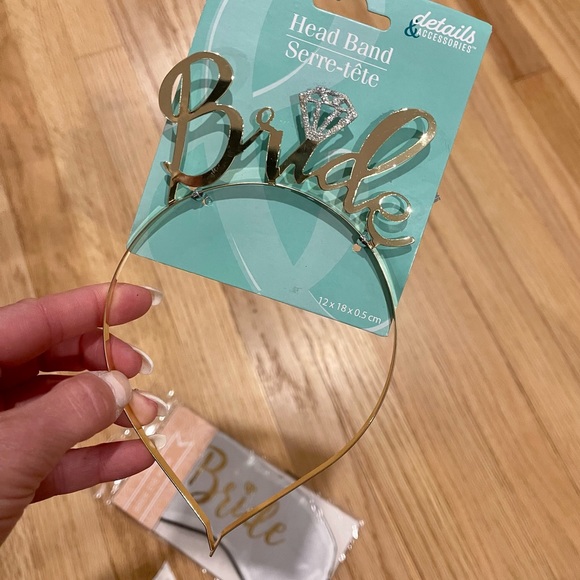🌟🤍Bride Items! All Brand New! ✨Headband, Night Time Eye Mask, Rhinestone Pin - Picture 5 of 6